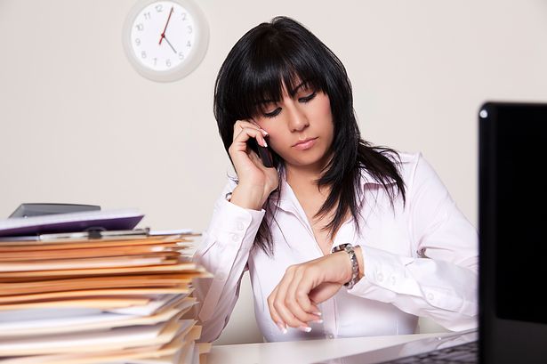 Business-Woman-on-phone